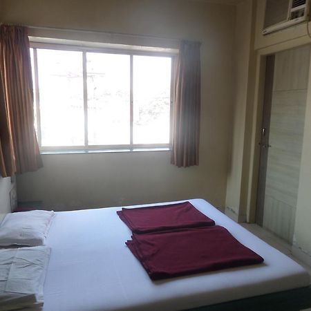 Hotel Sai Ratna Nashik Εξωτερικό φωτογραφία